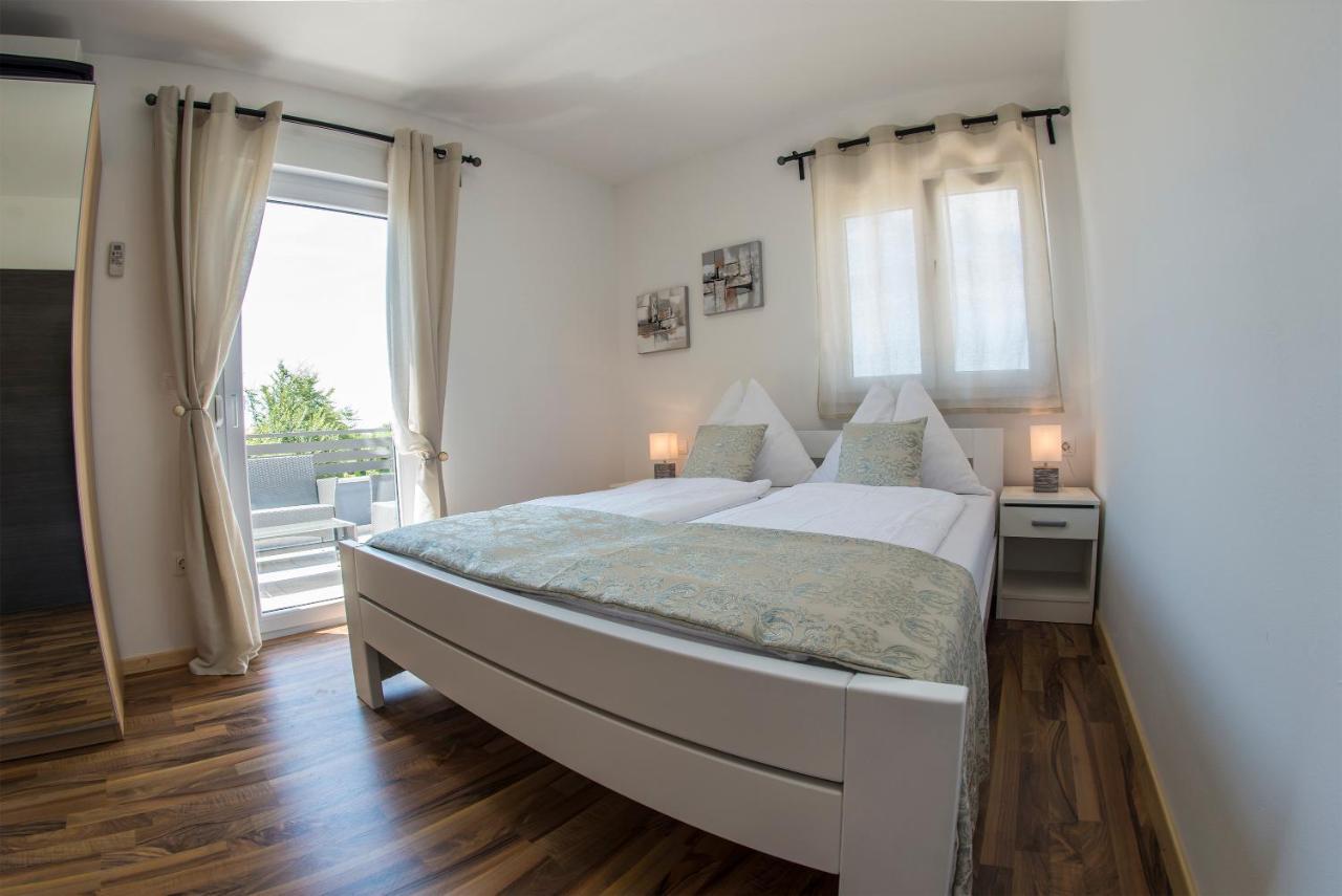 פאז'אנה Apartments Mojeljeto מראה חיצוני תמונה
